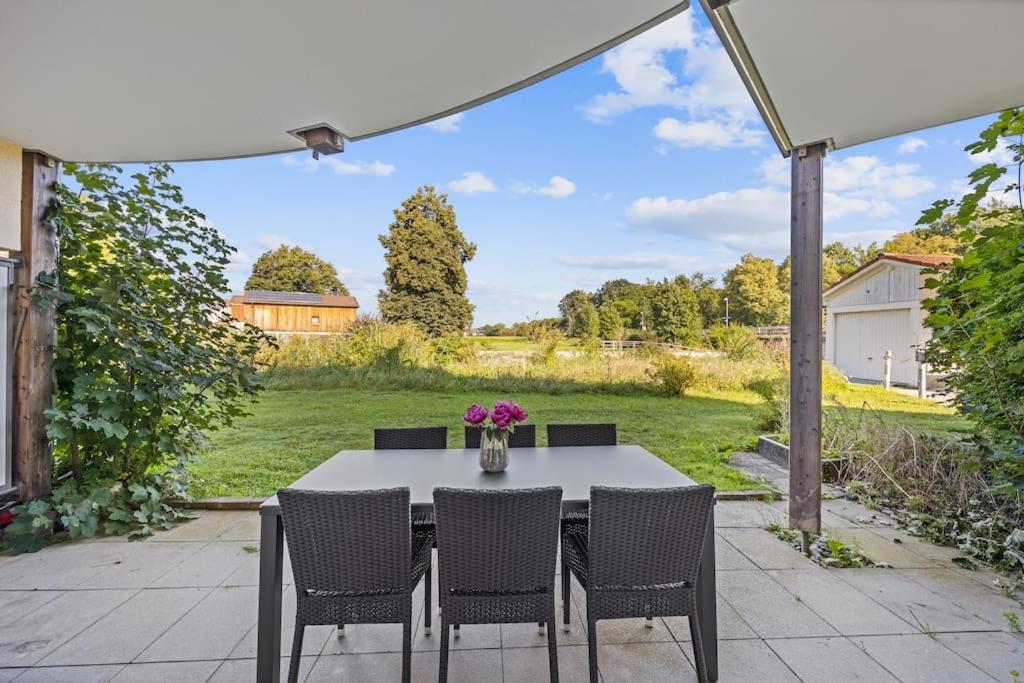 3 Zimmer Eg Wohnung Direkt Am Kurpark Bad Aibling Esterno foto