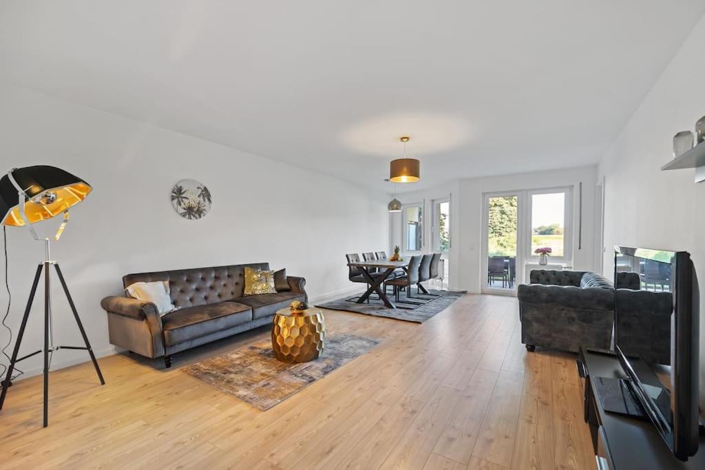 3 Zimmer Eg Wohnung Direkt Am Kurpark Bad Aibling Esterno foto
